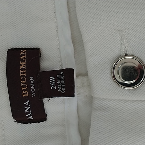 Dana Buchman Comfort Fit White Crop Pant 24 W - Picture 2 of 10